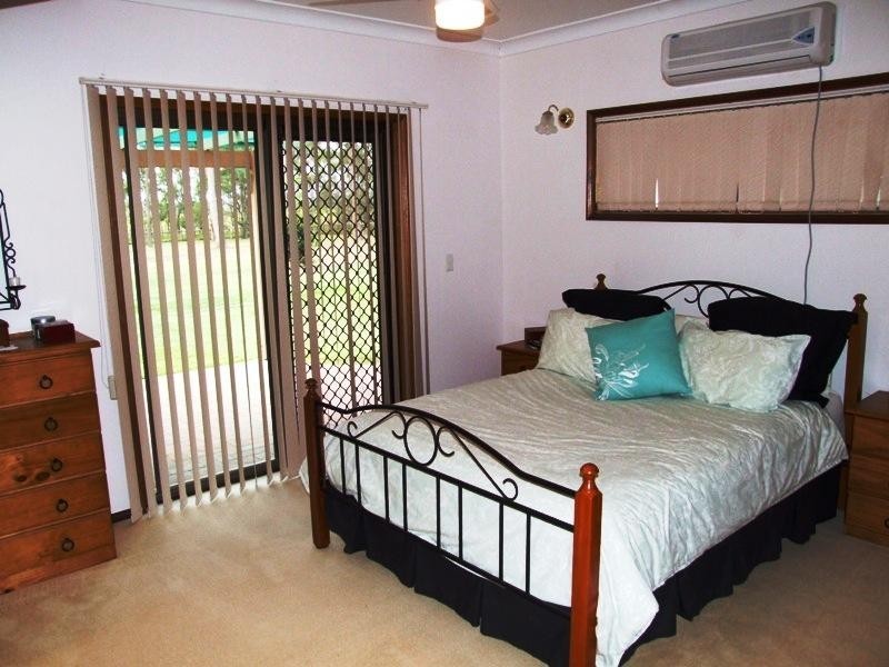 77 Scanlan Street, Sunshine Acres QLD 4655