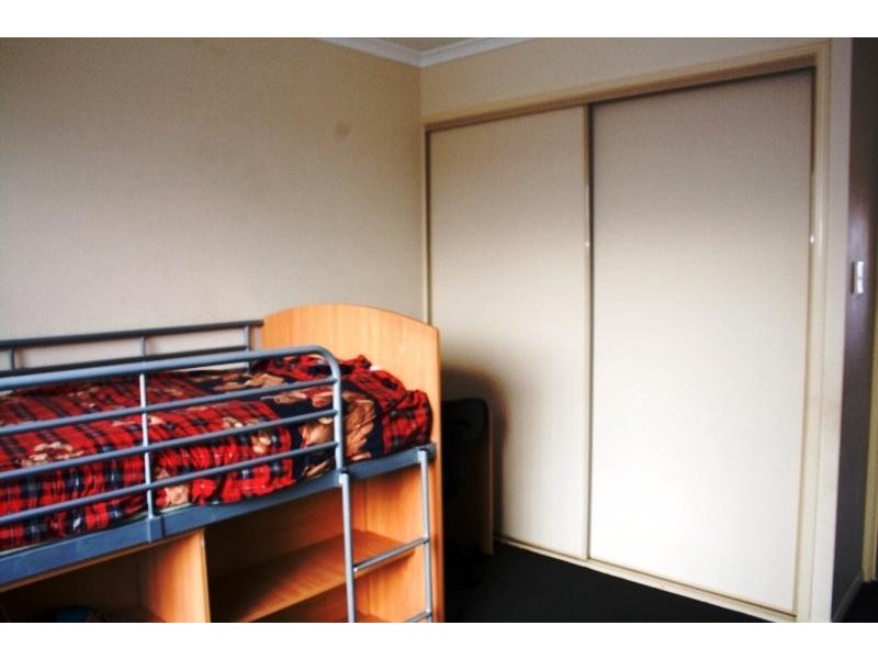 1 Manfred Way, Point Vernon QLD 4655