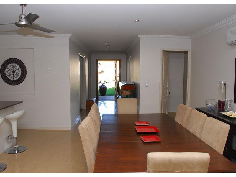 15 Bay Park Road, Wondunna QLD 4655