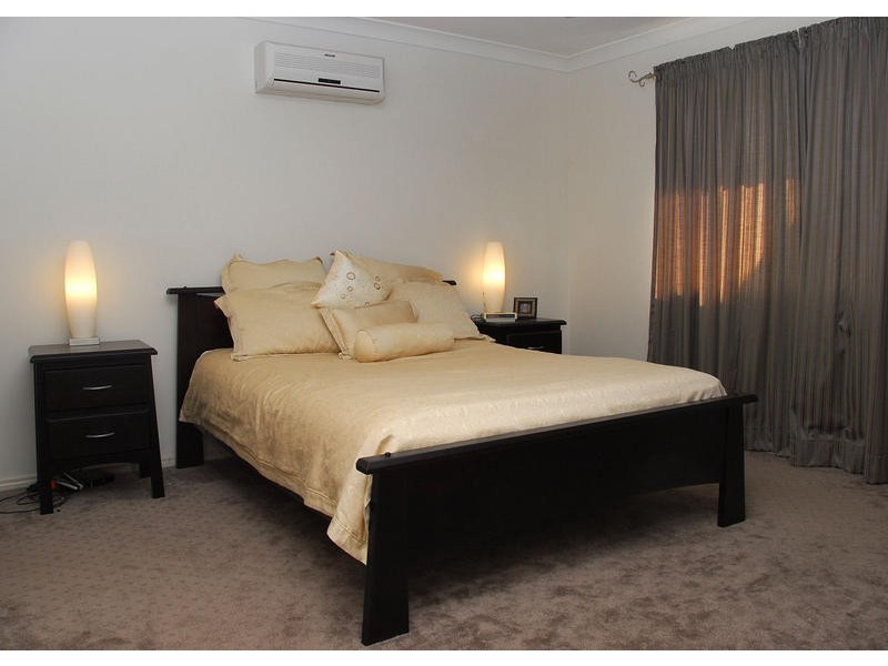 15 Bay Park Road, Wondunna QLD 4655