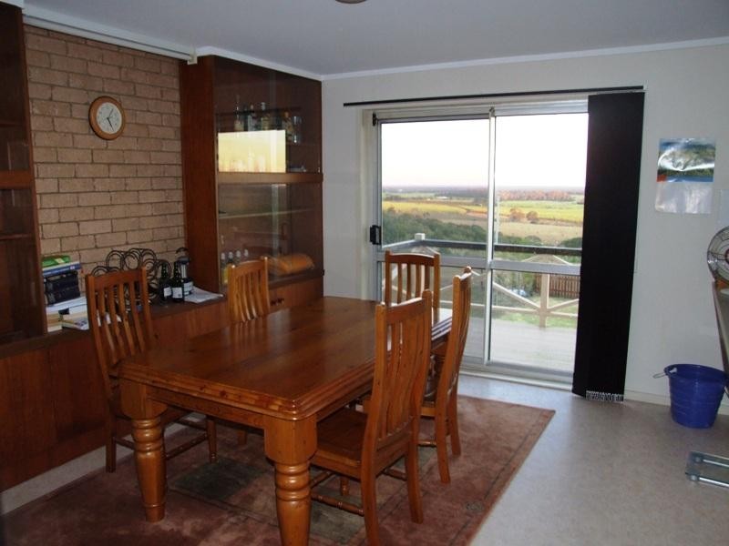 6 Regency Avenue, Urraween QLD 4655