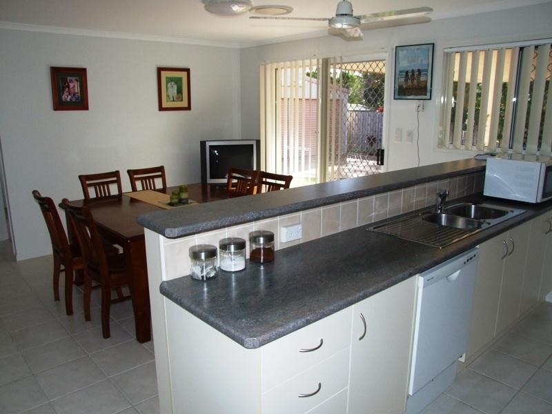 3 Ivybird Court, Torquay QLD 4655