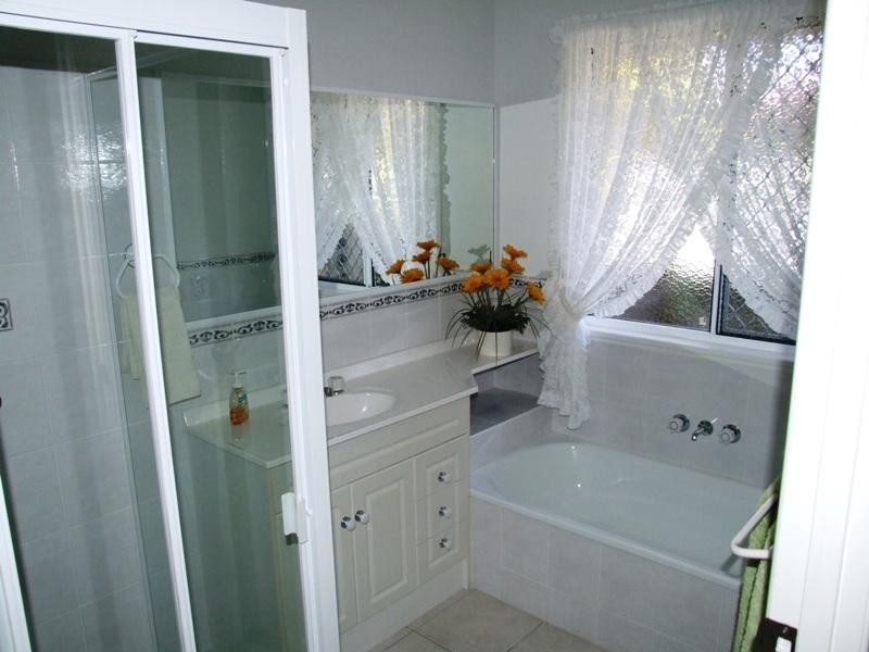 3 Ivybird Court, Torquay QLD 4655