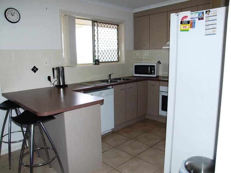 28 Gunsynd Way, Point Vernon QLD 4655