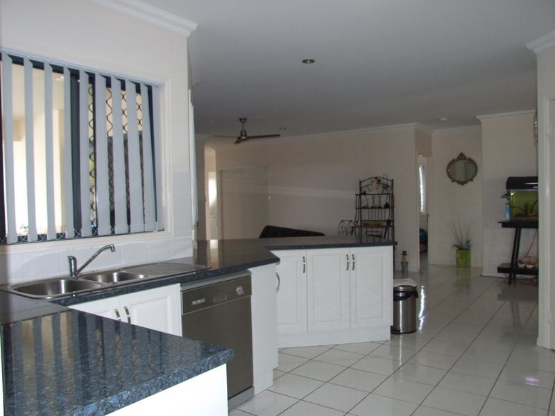 181 Gilston Road, Wondunna QLD 4655