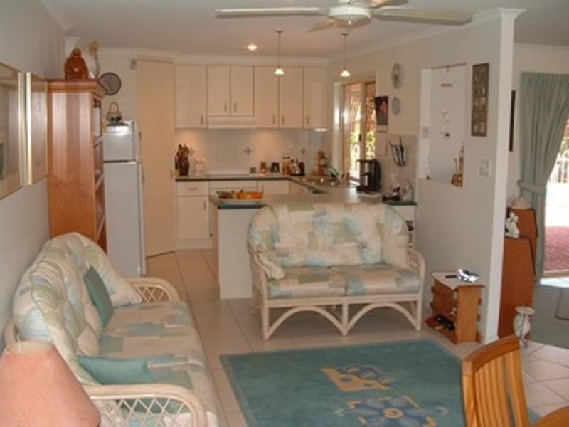 25 Jonwest Close, Torquay QLD 4655