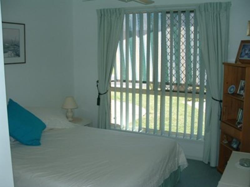 25 Jonwest Close, Torquay QLD 4655