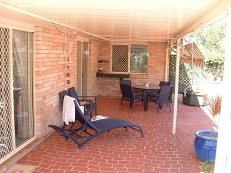 25 Jonwest Close, Torquay QLD 4655