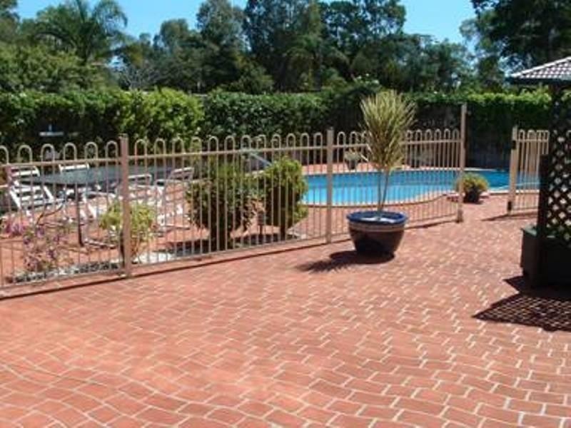 25 Jonwest Close, Torquay QLD 4655