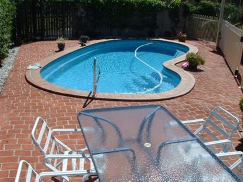 25 Jonwest Close, Torquay QLD 4655