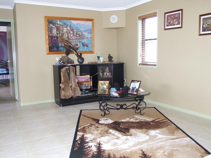 125 Cove Boulevard, River Heads QLD 4655