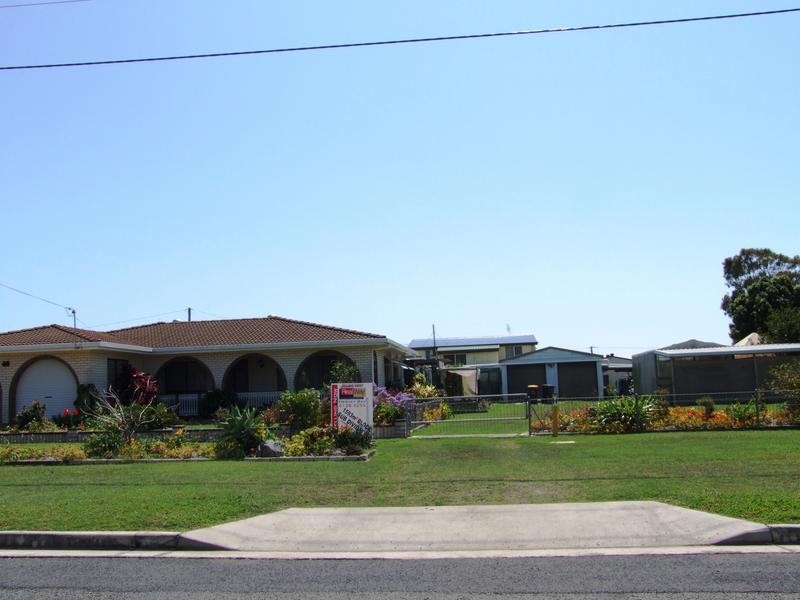 40 Helsham Street, Point Vernon QLD 4655