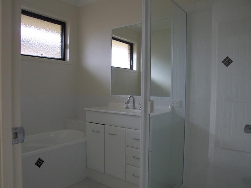 36 Gumtree Drive, Urraween QLD 4655