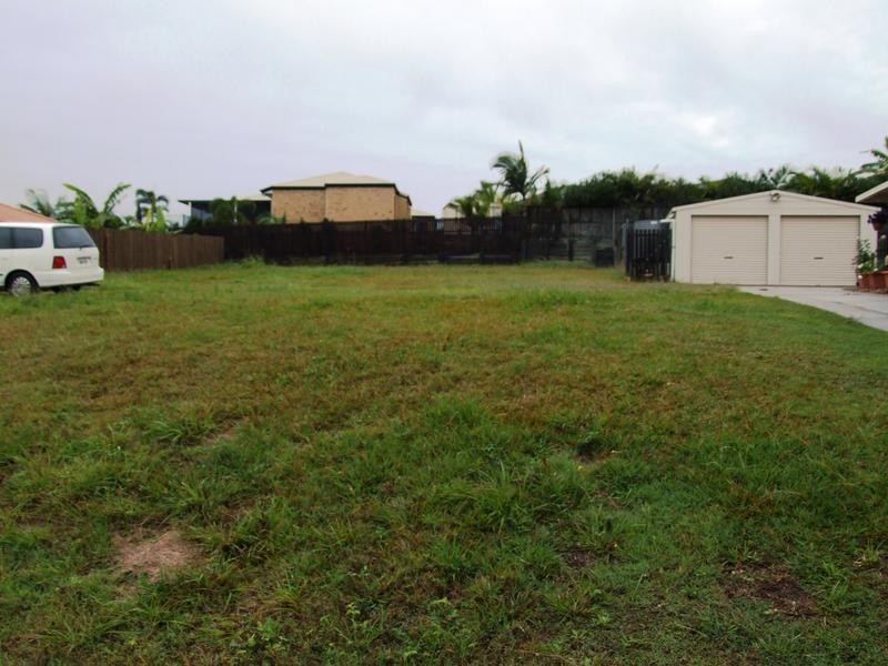 27 Shelley Street, Scarness QLD 4655