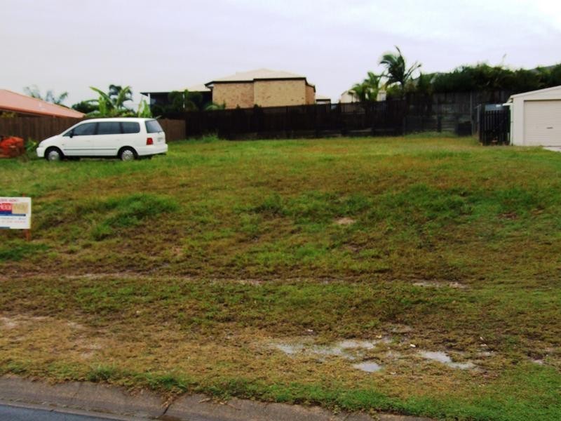 27 Shelley Street, Scarness QLD 4655