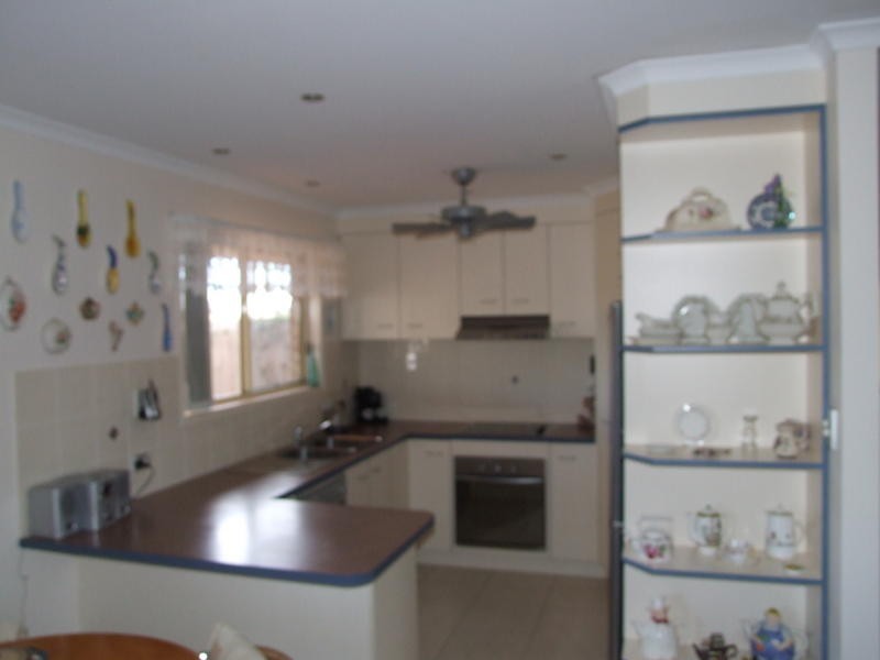 15 Endeavour Way, Eli Waters QLD 4655