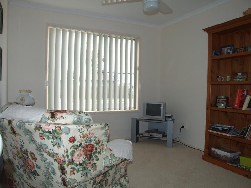15 Endeavour Way, Eli Waters QLD 4655