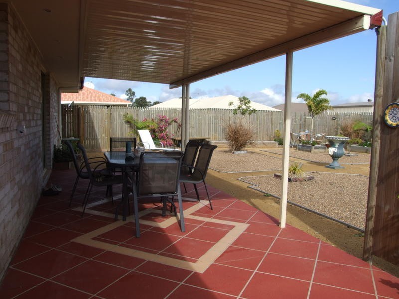 15 Endeavour Way, Eli Waters QLD 4655