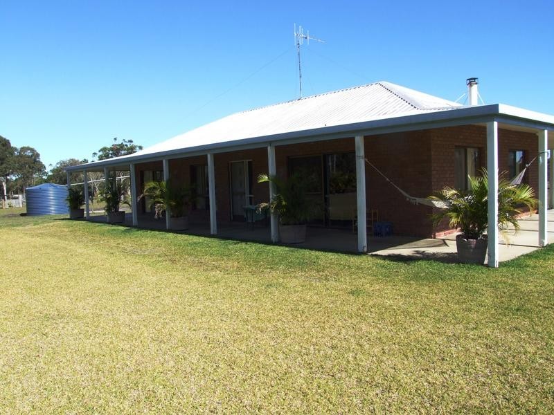 214 Condor Drive, Sunshine Acres QLD 4655