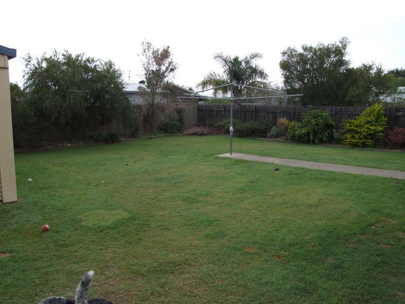 30 Bunker Avenue, Urraween QLD 4655
