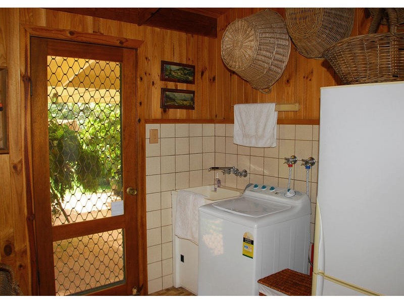 61 Lord Street, Sunshine Acres QLD 4655