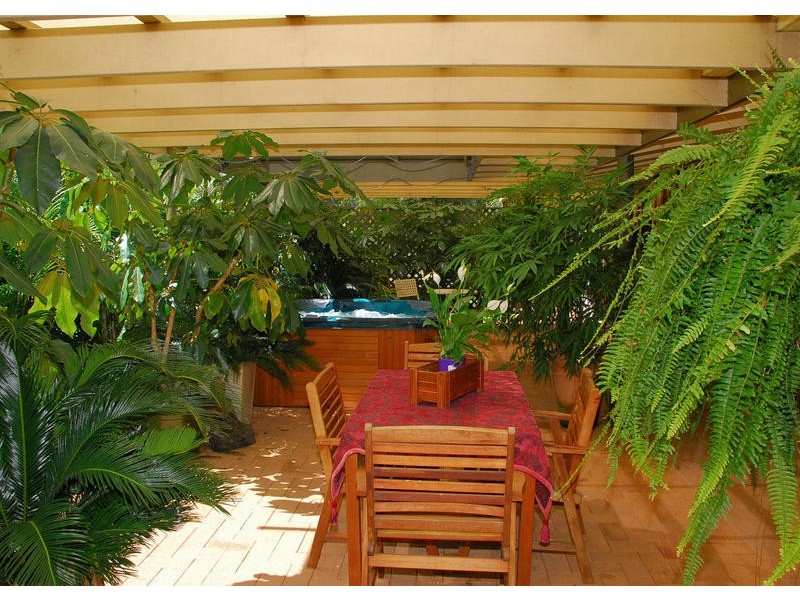 61 Lord Street, Sunshine Acres QLD 4655