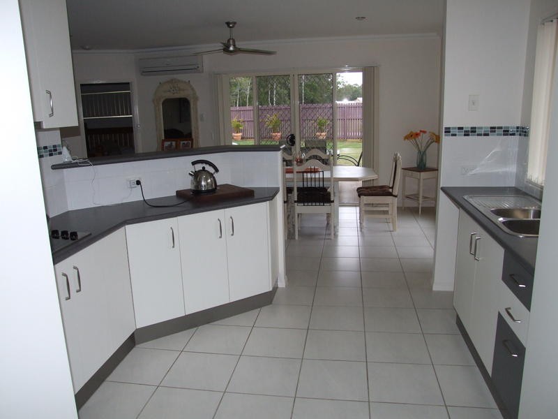115 Nissen Street, Urraween QLD 4655