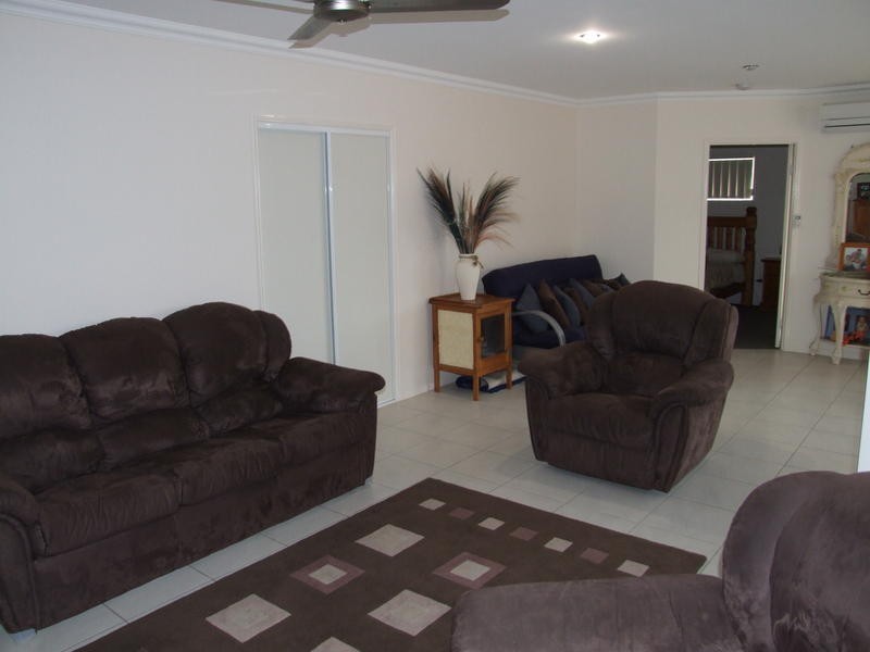 115 Nissen Street, Urraween QLD 4655