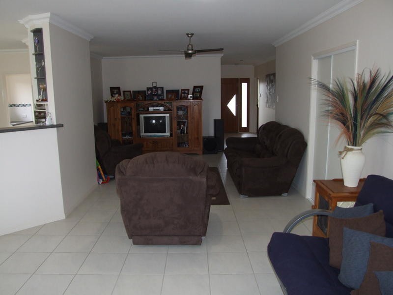 115 Nissen Street, Urraween QLD 4655