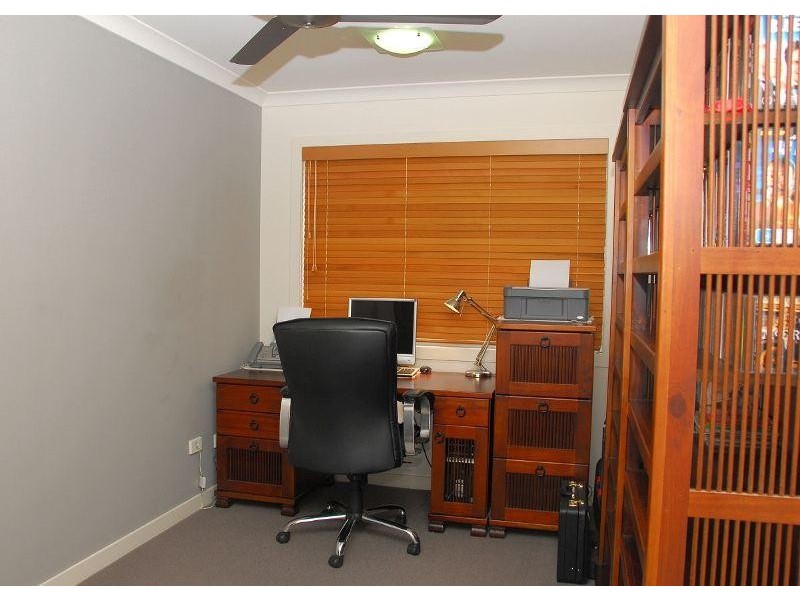 10 Earl St Vincent Circuit. Mariner’s Cove, Eli Waters QLD 4655