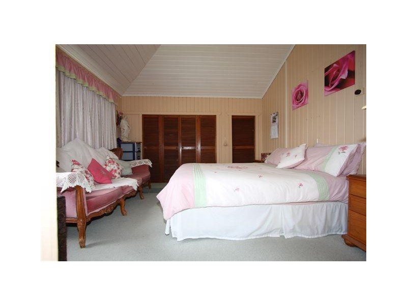 225 Esplanade, Pialba QLD 4655
