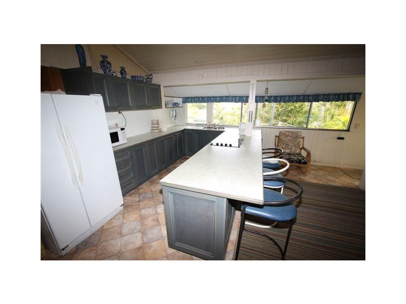 225 Esplanade, Pialba QLD 4655