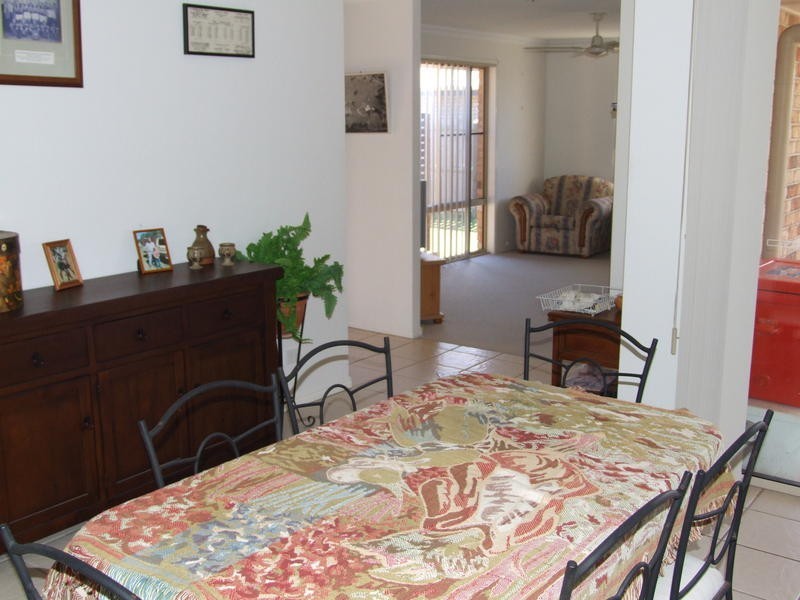 6 Westminster Court, Kawungan QLD 4655