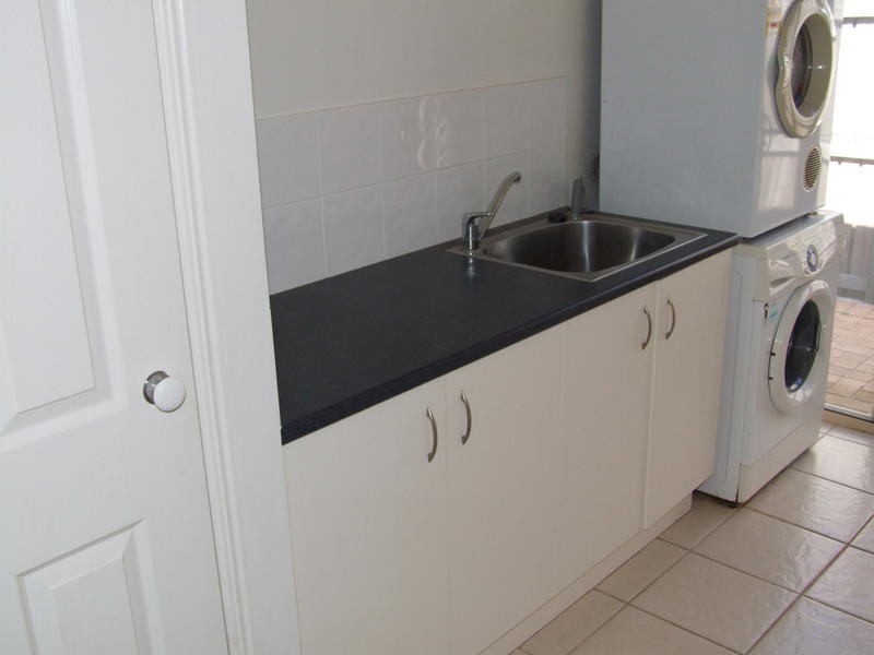 6 Westminster Court, Kawungan QLD 4655