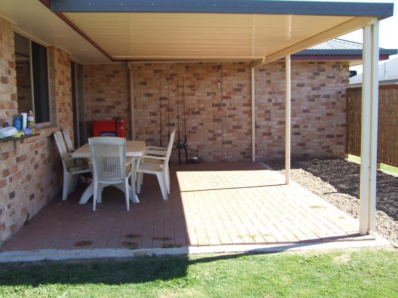 6 Westminster Court, Kawungan QLD 4655