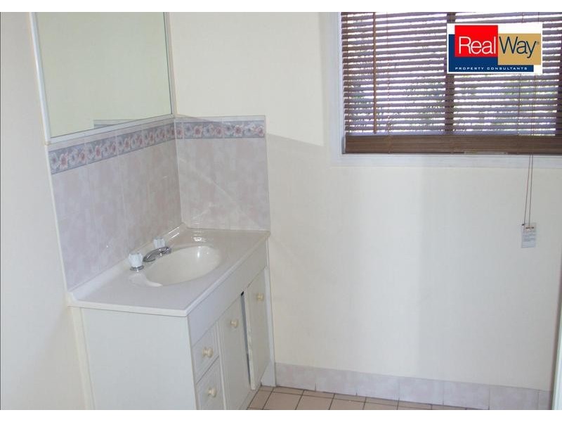 36 Swan Drive, Booral QLD 4655