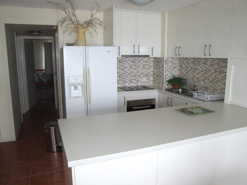 106 Buccaneer Drive, Urangan QLD 4655