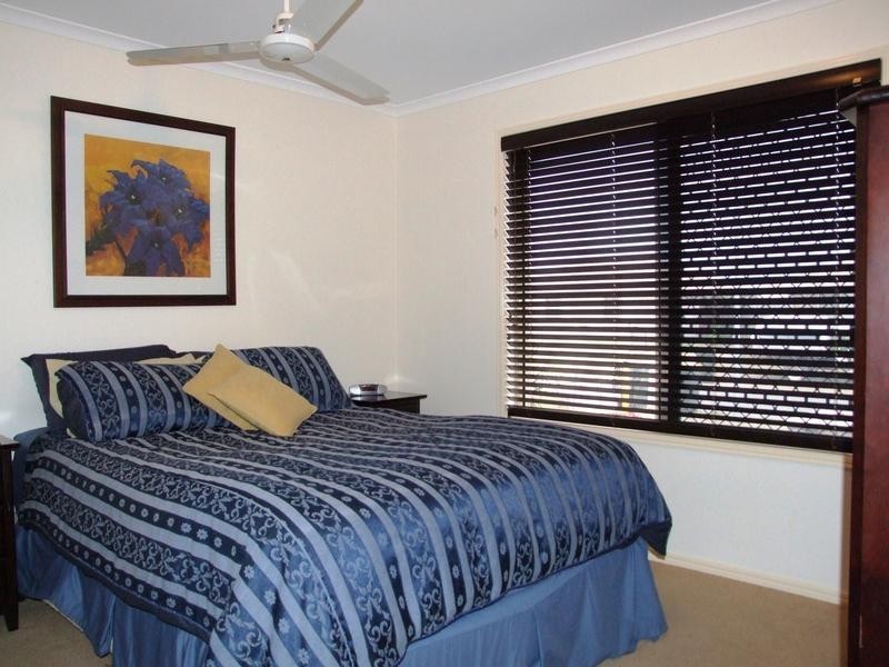 50 Joselyn Drive, Point Vernon QLD 4655