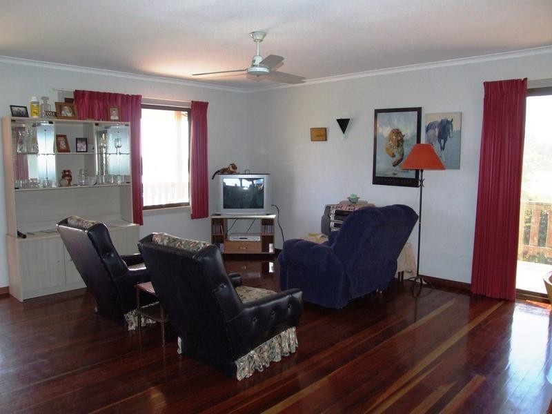 29 Turrum Street, Scarness QLD 4655
