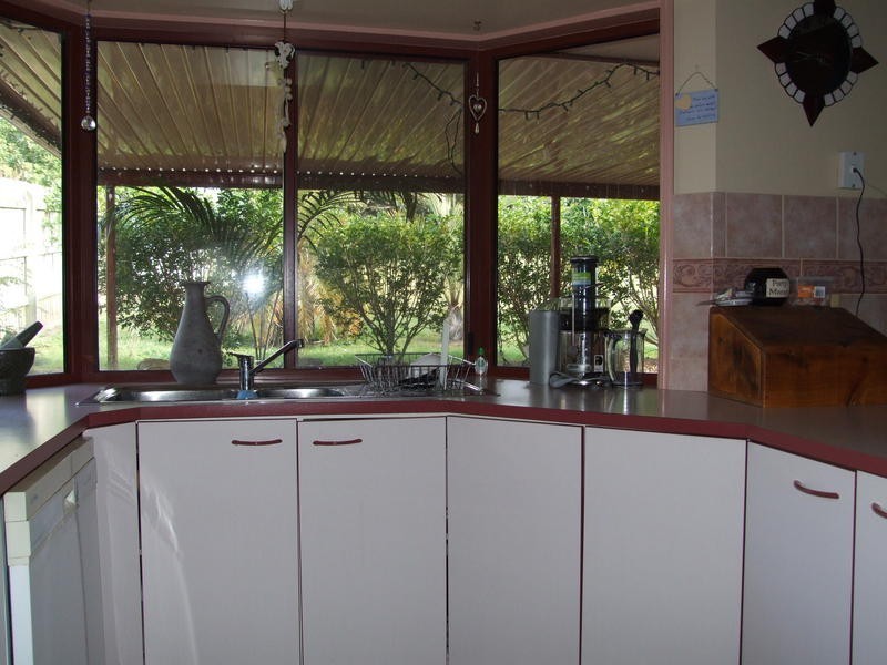 10 Daydream Court, Kawungan QLD 4655