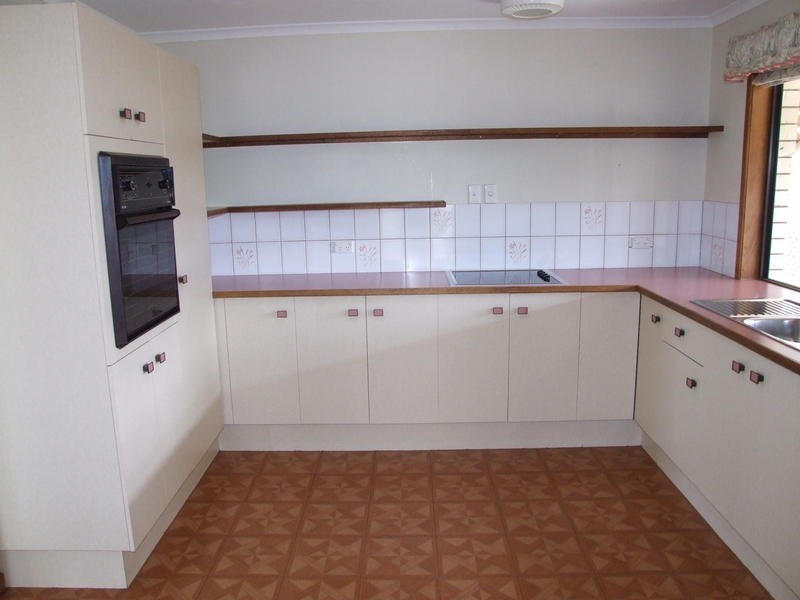 3 North Street, Point Vernon QLD 4655