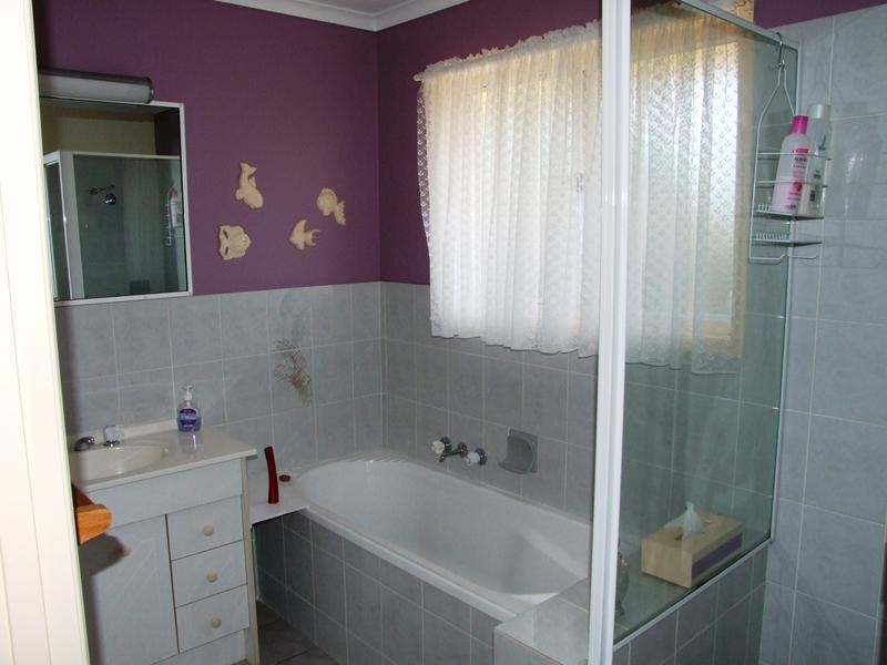 6 Southerden Street, Torquay QLD 4655