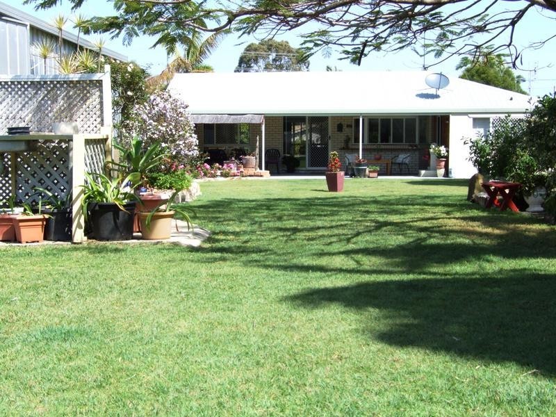 6 Southerden Street, Torquay QLD 4655