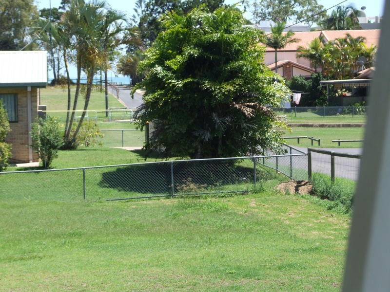 17 – 19 Leslie Lane, Scarness QLD 4655