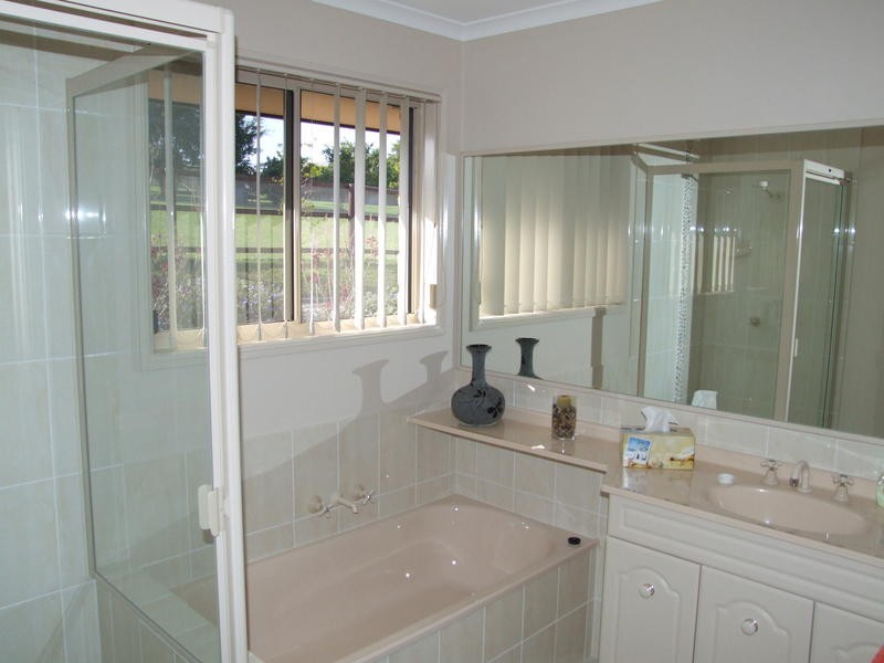 6 Hoya Court, Craignish QLD 4655