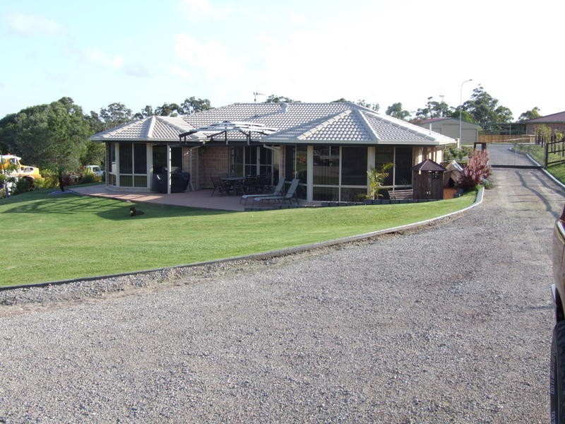 6 Hoya Court, Craignish QLD 4655