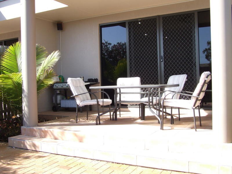 6/ 30 East Street, Scarness QLD 4655