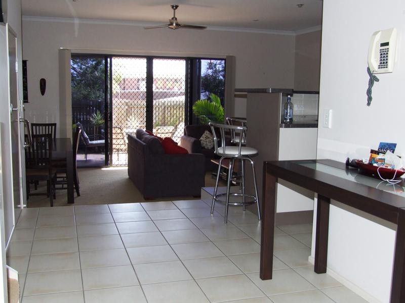 6/ 30 East Street, Scarness QLD 4655