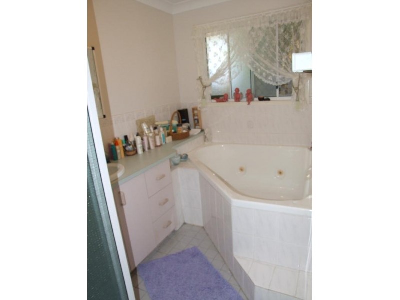 20 Rocky  Court, Kawungan QLD 4655