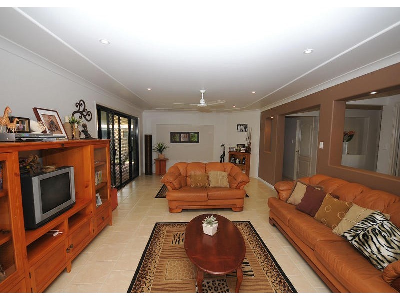 114 Colyton Street,, Torquay QLD 4655